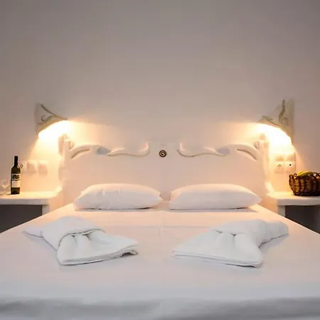 Niko's アパート アダマス