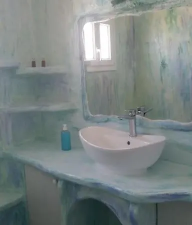 Niko's Apartament Adamantas (Milos)